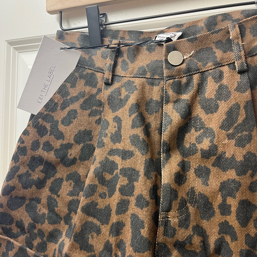 E & I The Label Shorts - Picture 3 of 6